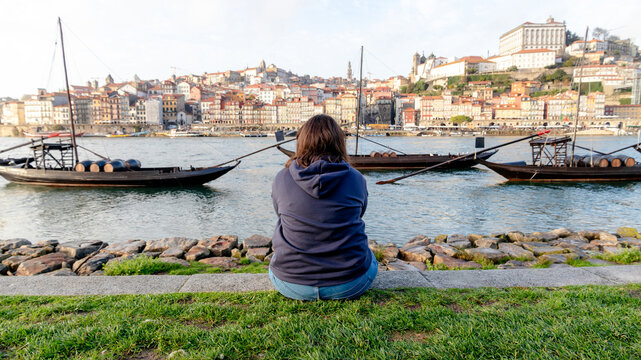 Serene view of Porto from Vila Nova de Gaia