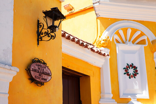 Chapel of the Holy Charity of Ecce Homo at the beautiful historic Church of Saint Barbara built in 1613 in the colonial Heritage Town of Santa Cruz de Mompox in Colombia.