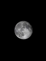 Obraz premium full moon over black