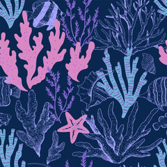 Elegant seamless pattern with corals, seaweeds and underwater creatures, seashells and fishes. Hand-drawn vector illustration. © Yuliya