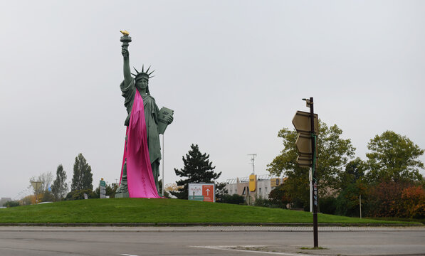 COLMAR, FRANCE &ndash; OCTOBER 12, 2025:  Replica of the Statue of Liberty with pink shawl in the town where its creator, Augustus Bartoldi, was born