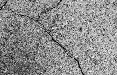 Obraz premium Crack wall texture background broken earthquake effect, whtie grey building cement damage pattern plaster grunge black line paint surface abstract, construction rough street concrete backdrop.