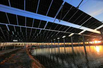 Naklejka premium Solar photovoltaic panels and solar photovoltaic power generation systems