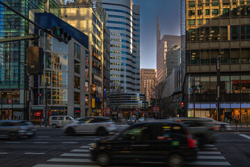 Fototapeta premium A bustling street view in the heart of Tokyo.