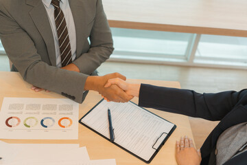 Successful Business Negotiation Between Partners