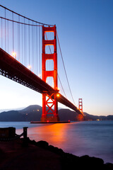 Obraz premium Golden Gate Bridge at Night, San Francisco, California