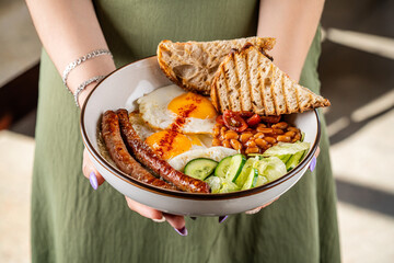 Modern Eco Breakfast Bowl Offered By Woman