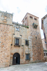 Fototapeta premium Cáceres, casco histórico y detalles de la ciudad en 2026, Cáceres, historic center and city details in 2026, Cáceres, historische Altstadt und Stadtansichten 2026, Cáceres, centre historique et détail
