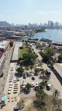 Baluarte de San Francisco Javier, Cartagena de Indias: Vista A&eacute;rea de Murallas y Centro Hist&oacute;rico | Aerial View of the Bastion, Historic Walls and Colonial City in Colombia.