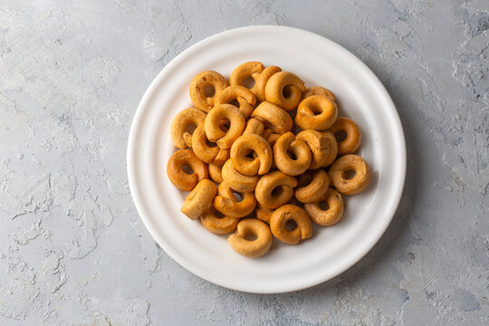 Traditional Italian crackers; Taralli or Taralluci