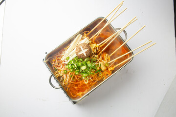 Korean Spicy Fish Cake Skewers in Hot Broth 매콤 국물 어묵꼬치 전골