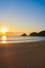 Fototapeta premium 伊豆・弓ヶ浜 夜明け