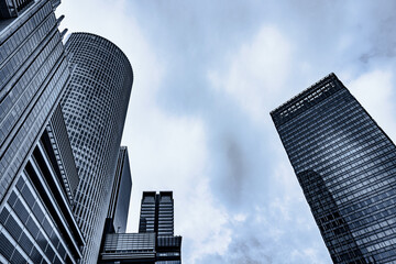 観光とビジネスの拠点 名古屋駅のビル