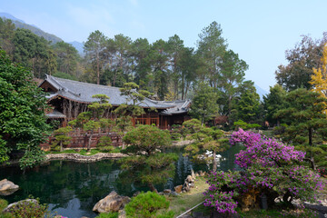The Gardens and Architecture of Buddhist Temples