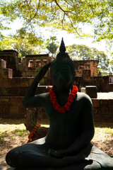 Temple statues and carving intricate designs and patterns from around the world temples and places of worship Asia