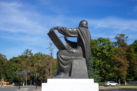 VLADIMIR, RUSSIA - SEPTEMBER 06, 2024: Monument to the great iconographer and painter Andrei Rublev, Vladimir. Golden Ring of Russia