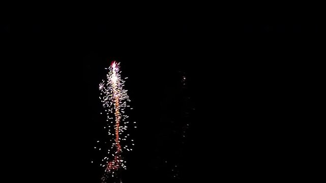 Single Fireworks Overlay at Night on Black Background, screen blend