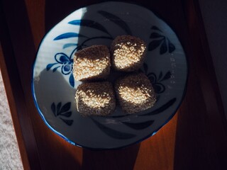 아시아 음식 깨찰떡, 간식