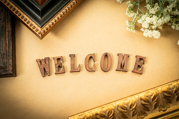 木でできたWELCOMEのオブジェ