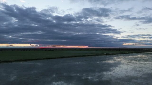 Atardecer en esteros humedal campo Corrientes Argentina