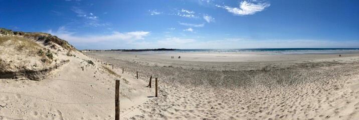 une promenade au long de la c&ocirc;te &agrave; La Torche en Bretagne Cornouaille Finist&egrave;re France