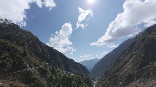 Helicopter flying over Himalayan Valley in Kedarnath, Uttarakhand (Original Audio)