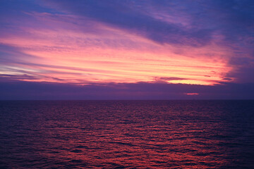 Sunset over the Atlantic Ocean (offshore Portugal) © Zhiyang