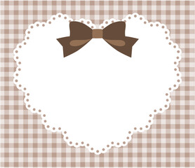 リボンがついたかわいいハートのレースフレームのベクターイラスト。ギンガムチェック	