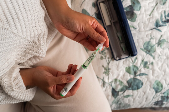 Using a Medication Pen for Health Management at Home