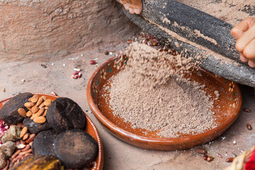 Crafting cacao powder from roasted beans