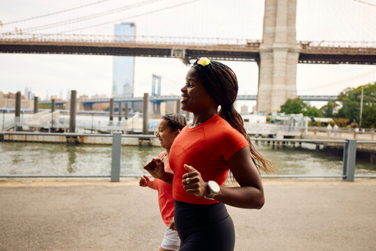 Women jogging near the East River