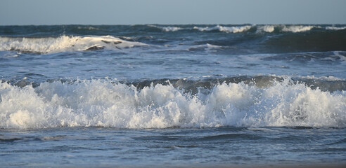 Fototapeta premium ocean coast and waves and sky, 