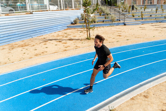 Fast Run on Track