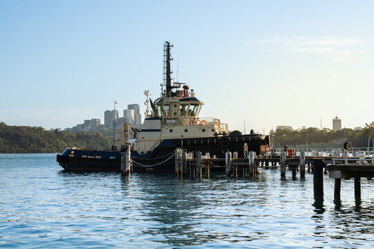 tug boat