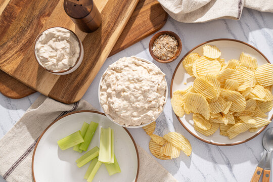 Easy Chip Dip