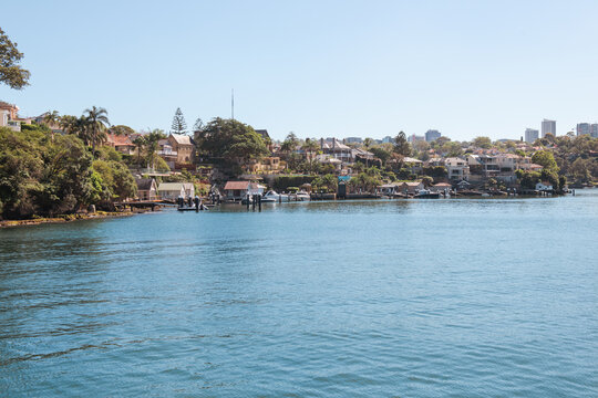 homes on Sydney Harbour