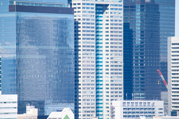 立ち並ぶ高層ビル　都市風景 © kimkimchin