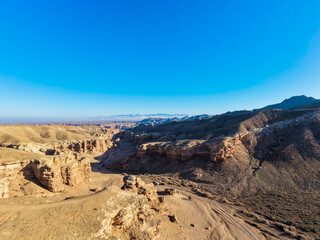 The cliffs of the Grand Canyon in the rays of the evening sun.