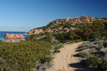 La costa del villaggio di Costa Paradiso