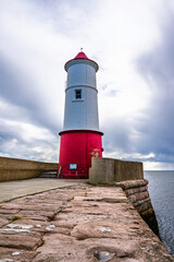 Fototapeta premium Berwick Pier and Lighthouse, Berwick-upon-Tweed, England