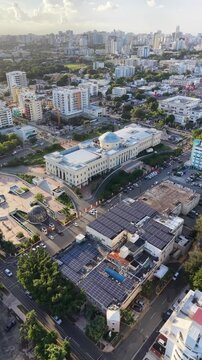Vista a&eacute;rea del Palacio Nacional de la Rep&uacute;blica Dominicana, Santo Domingo