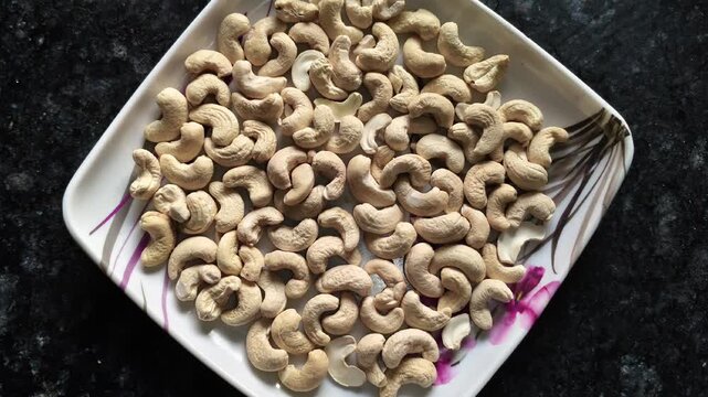 Close-up shot of nutritious cashew kernels, perfect for a healthy diet