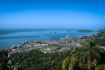 Obraz premium Panoramic view of Port of Spain from Fort George, Trinidad