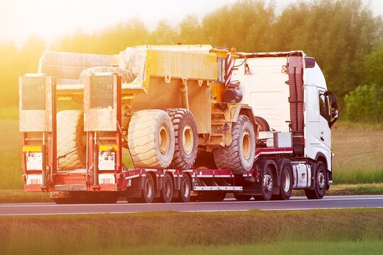 Heavy load delivery for civil structure building