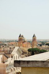 Obraz premium Rooftop view Rome buildings