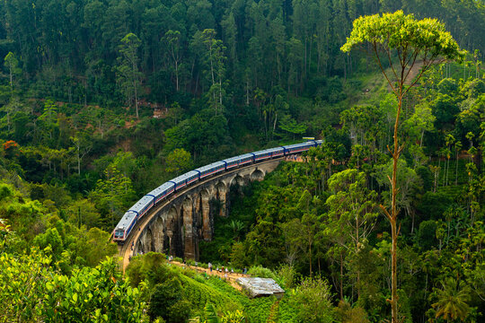 Nine arches bridge in Ella, Sri Lanka