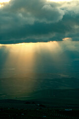Fototapeta premium Tarde tormentosa sobre el parque natural de Cazorla, Segura y Las Villas.