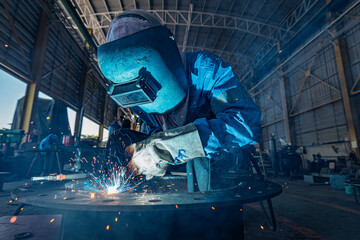 Welding of steels with Mig welding, flange nozzle welding