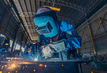 Welding of steels with Mig welding, flange nozzle welding