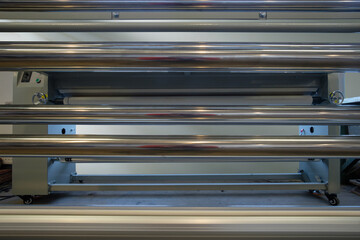 Highly polished metal pipes, stainless steel or chrome-plated copper